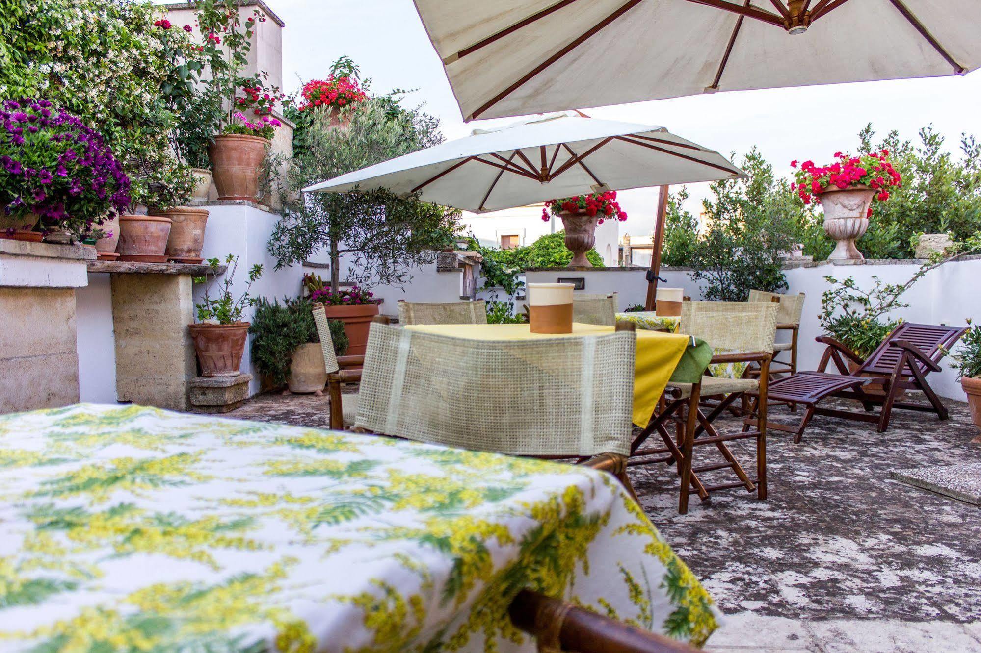Anticadimora Dei Pepe Bed and Breakfast Salve Buitenkant foto